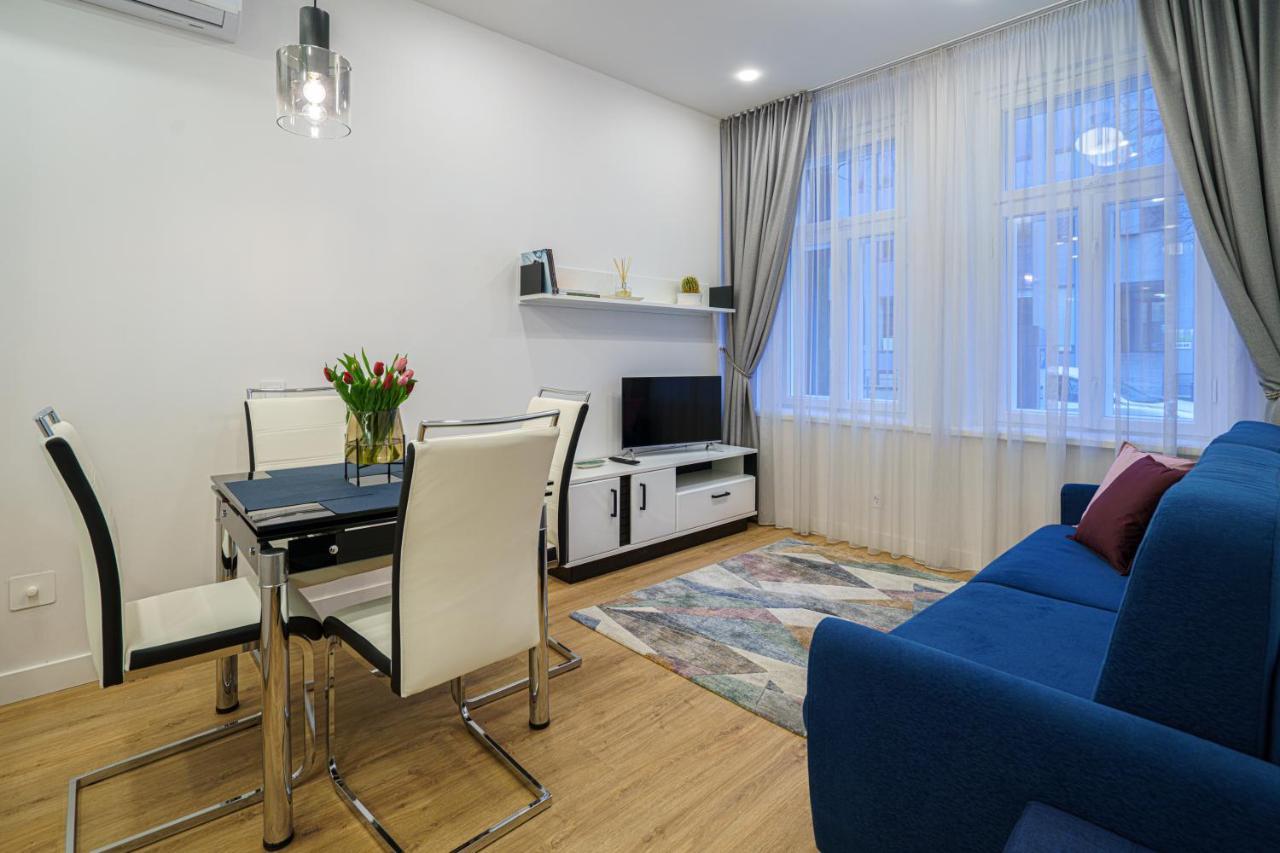 Moder Chic Apartment In Center-Prime Rentals Kaunas Dış mekan fotoğraf