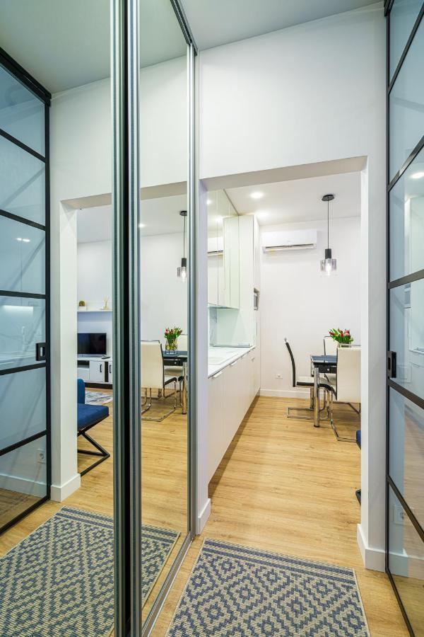 Moder Chic Apartment In Center-Prime Rentals Kaunas Dış mekan fotoğraf